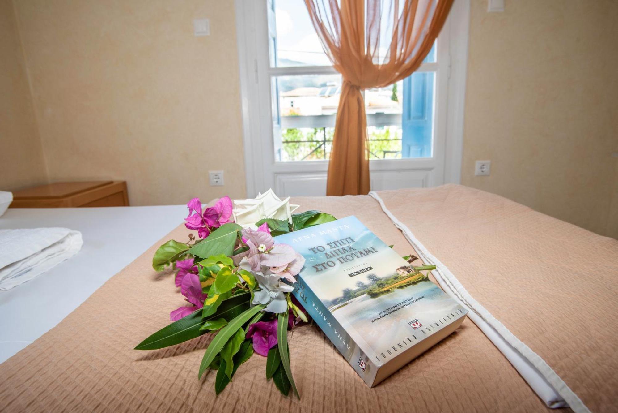 Galaxídhion Hotel Argo מראה חיצוני תמונה