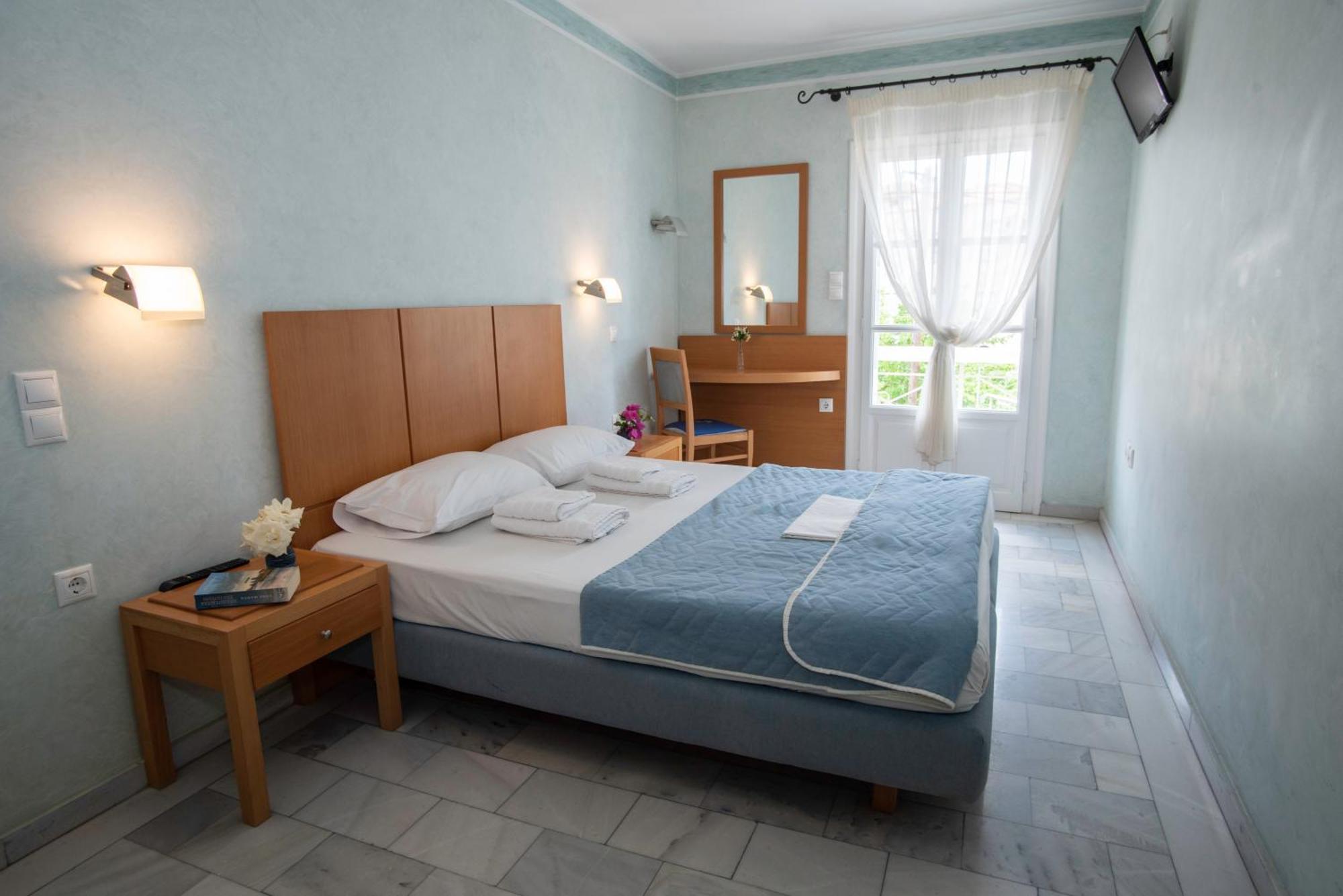 Galaxídhion Hotel Argo מראה חיצוני תמונה